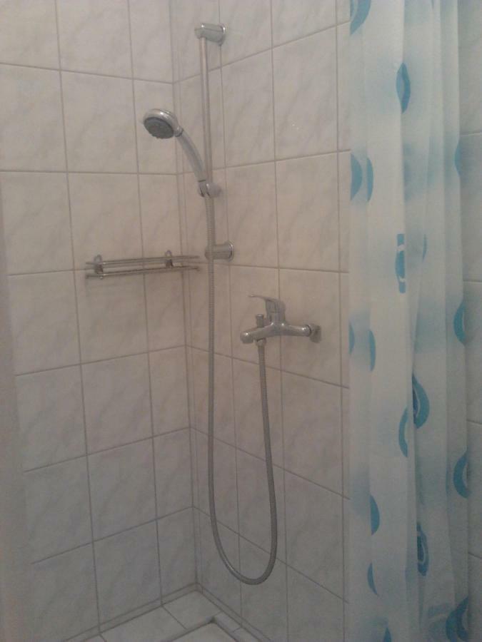 Apartmanhaz Balatonfenyves 아파트 외부 사진